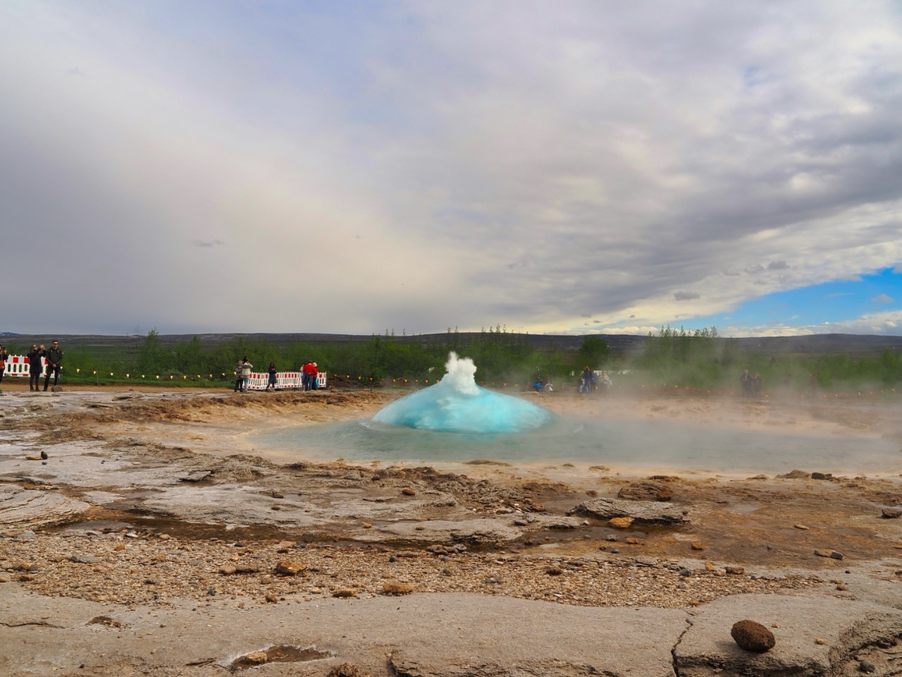 Geyser sequence – 122 Large