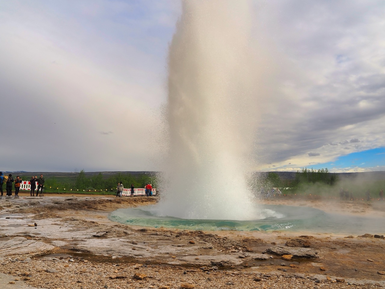 Geyser sequence – 127 Large