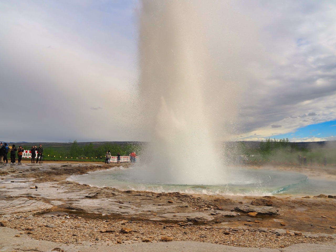 Geyser sequence – 129 Large