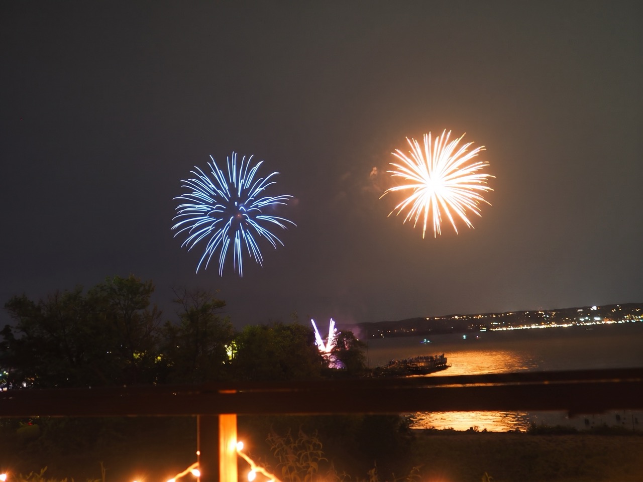 Fireworks – 09 Large